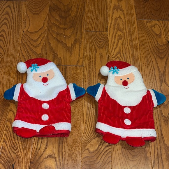 2 Santa Claus oven mitts - Picture 1 of 12